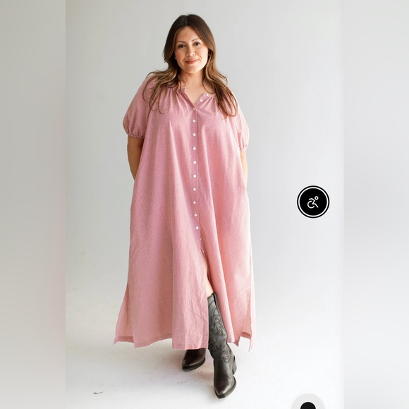 Carly Jean Los Angeles Red and White Maxi Dress - Picture 4 of 4